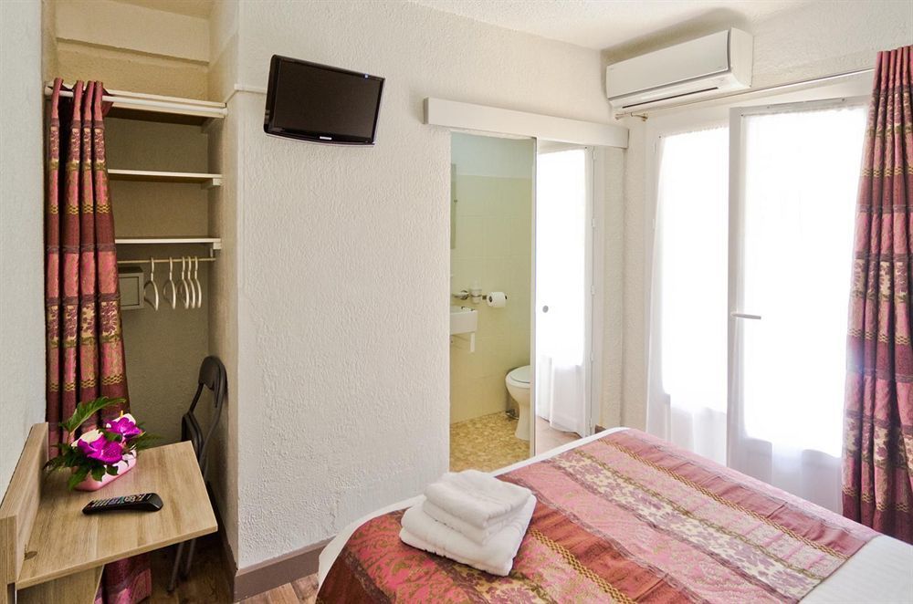 Le Virevent Hotel 3*