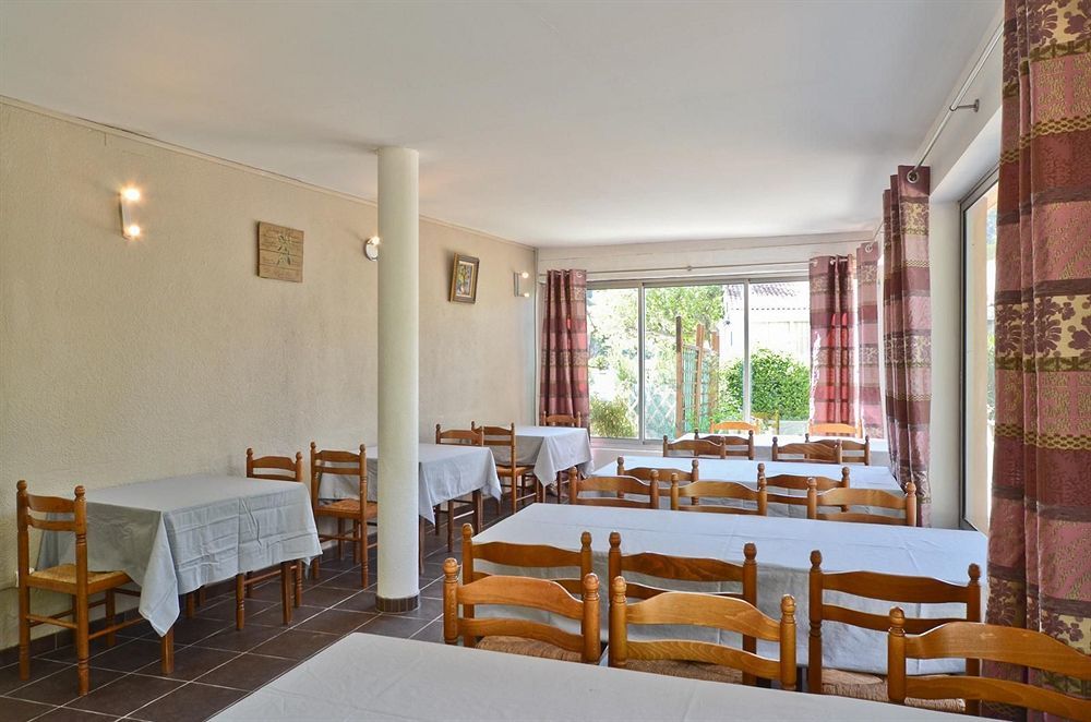 Le Virevent Hotel 3*